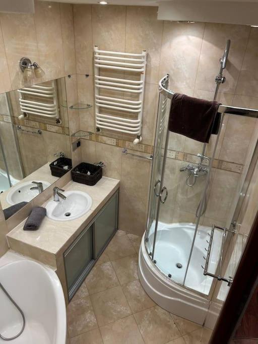 Big Apart - Rynek 8 - Nice View - 3 Rooms - 9 People Breslavia Exterior foto